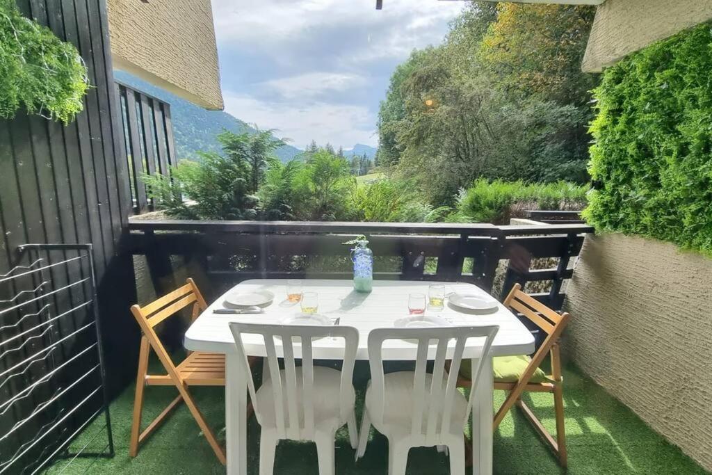 דירות Chateau-Bernard Chez K&D Au Col De L'Arzelier מראה חיצוני תמונה